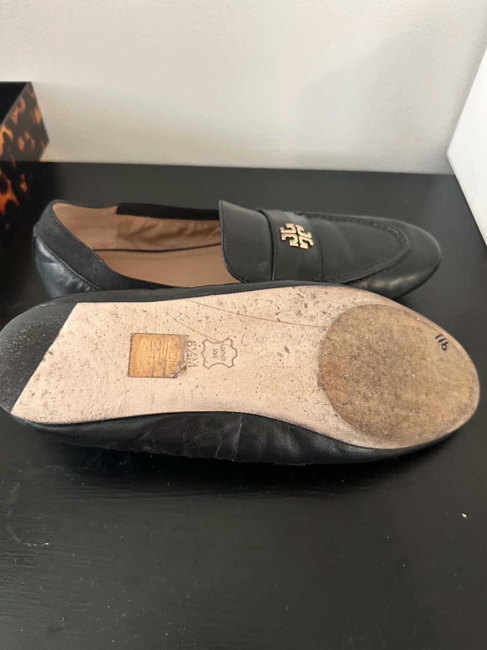 Tory Burch Black Leather Logo Penny Loafers with Gold Hardware - Picture 3 of 3